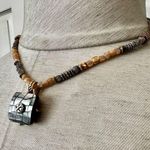 Liz Claiborne  vintage abalone pendant necklace Photo 2