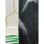 Alo Yoga  Airbrush Legging in Modernist Black - Size - Small Photo 2