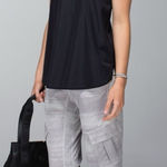 Lululemon  Women's Carry and Go Cargo Crop Jogger Pant Size‎ 8 (Medium) Photo 0