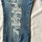 Guess Sexy Curve Distressed Cropped Skinny Jeans in Denim Blue - Size 31 Photo 12
