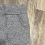 Cozy Gray Wide Photo 3