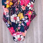 Decree NWT  Size 0X Floral One Piece Swimsuit Photo 2