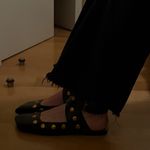 ASOS  DESIGN Light studded ballet flats in black Photo 2