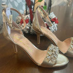 Lauren Lorraine  Nancy Gold Heels Photo 0