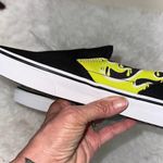 Vans Off The Wall Slip Ons Photo 4