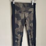 Athleta Essex Camo Hybrid Tight Jogger Leggings #353771 Size XXS Photo 2