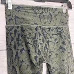 SO  Green & Black Python Snake Print Leggings Size XS Photo 3