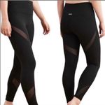 Aerie Mesh Cut Out 7/8 Leggings Photo 1