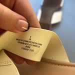 Old Navy Women’s  sandals Photo 3