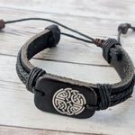 Tie Bracelet Photo 1