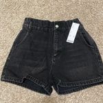 BDG Pull-On High Waisted Mom Short Black Denim NWT Size XS Photo 4
