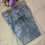 EXPRESS NWT  Curvy Super High Waisted Ripped Mom Jeans Photo 6