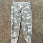 Aerie Camo Joggers Small Photo 0