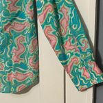 Lilly Pulitzer printed button up shirt blouse size small pink green seahorse Photo 7