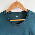 Uniqlo New T-shirt Unisex Olive Green Solid 100% Cotton Shirt in Size Small Photo 2