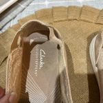 Clarks Cloudsteppers Slip-On Shoes Women’s 7.5 Photo 5