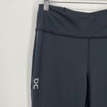 On Running On Cloud Womens Running Tight Size L Full Long Length Black Ankle Zip Size L Photo 2