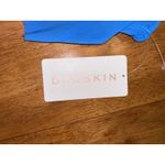 Danskin  Scallop Crop Tank Wicking Moisture‎ Control 4-Way Stretch Palace Blue M Photo 7