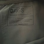 FIGS  Scrubs Set Photo 5