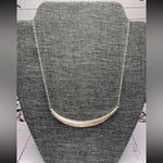 None Contemporary Curved Bar Silver Tone Necklace Photo 0