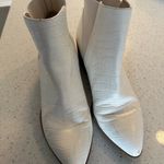 Chinese Laundry  Ivory Croc-Patterned Ankle Booties Photo 8