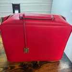 Estée Lauder Este Lauder Red Cosmetic Case‎ Photo 1