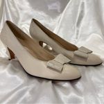 Salvatore Ferragamo Heels Beige Quilted Bow Size 10 Leather Classic Elegant Chic Photo 1