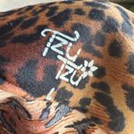 TZU TZU Womens Long Sleeve Cheetah Print Golf Athletic Top Lightweight Large Brown Photo 3