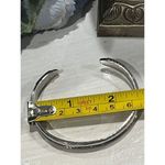 Like new Lot of‎ 2 Silver tone Bracelet cuff hair band holders with hair bands Photo 5