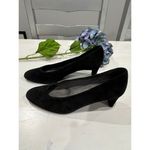 Stuart Weitzman Black Suede Kitten Heel Pumps Classic Shoes Size 8M Photo 3