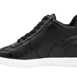 True Craft NWT , woman jens‎ wedge sneakers size 9 Photo 1