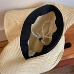 L.L.Bean Adults'  SunSmart Straw Paper Hat Outdoors Gardening Active Photo 3