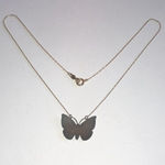 Vogue Brand Vintage Enamel Butterfly Dainty Pendant Gold Tone Chain Necklace Photo 4