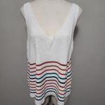 Multicolored striped v Photo 2