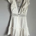 Edite Mode ELEGANT WHITE LACE RUFFLE DEEP V Photo 15