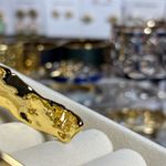 Alexis Bittar NWOT  Gold Bracelet with Blue Accent Photo 10