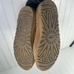 UGG  Classic Short II Chestnut Women’s Boots Size 7 Photo 8