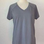 90 Degrees by Reflex Solid Grey Short Sleeve V-Neck Quick Dry Athletic Top Photo 0