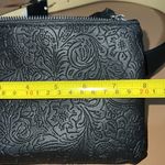 Stone Mountain black leather belt sz small pleather tooled zip up belt bag NWOT Photo 7