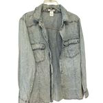 Dizzylizzy  Stylish Denim Button-Up Shirt Photo 3