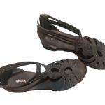 Skechers gladiator sandals NEW SIZE 6 color dark brown preowned great shape. Photo 1
