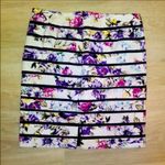 White House | Black Market  floral pencil skirt Photo 2