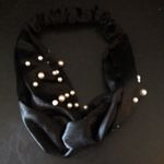 New Natasha Black and white pearl twisted headband Photo 0