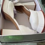 Wet Kiss platform patent leather off white heels Mary Jane’s sandals size 9 NWT Photo 5