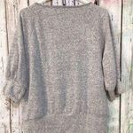 Adrienne Vittadini Gray & White Sweater 3/4 Sleeves Size Large 💕 Photo 3