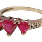 Women’s 10KT 10k yellow gold ring with 3 pink hearts Sz 5.75 Photo 3