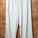 kim rogers  Petite Sm. Light Tan Capri’s w/Pockets Photo 0