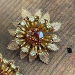 Vintage 50s Miriam Haskell Amber Rhinestone Gold Leaf Clip On Earrings Signed Photo 1