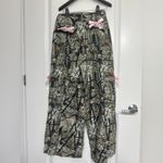 Romwe Camo Cargo Bow Pants Sz S US4 | Pink Ribbon Detail Photo 2
