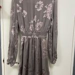 ASTR the label Small dress floral, shiny Mini lined $99 Photo 6
